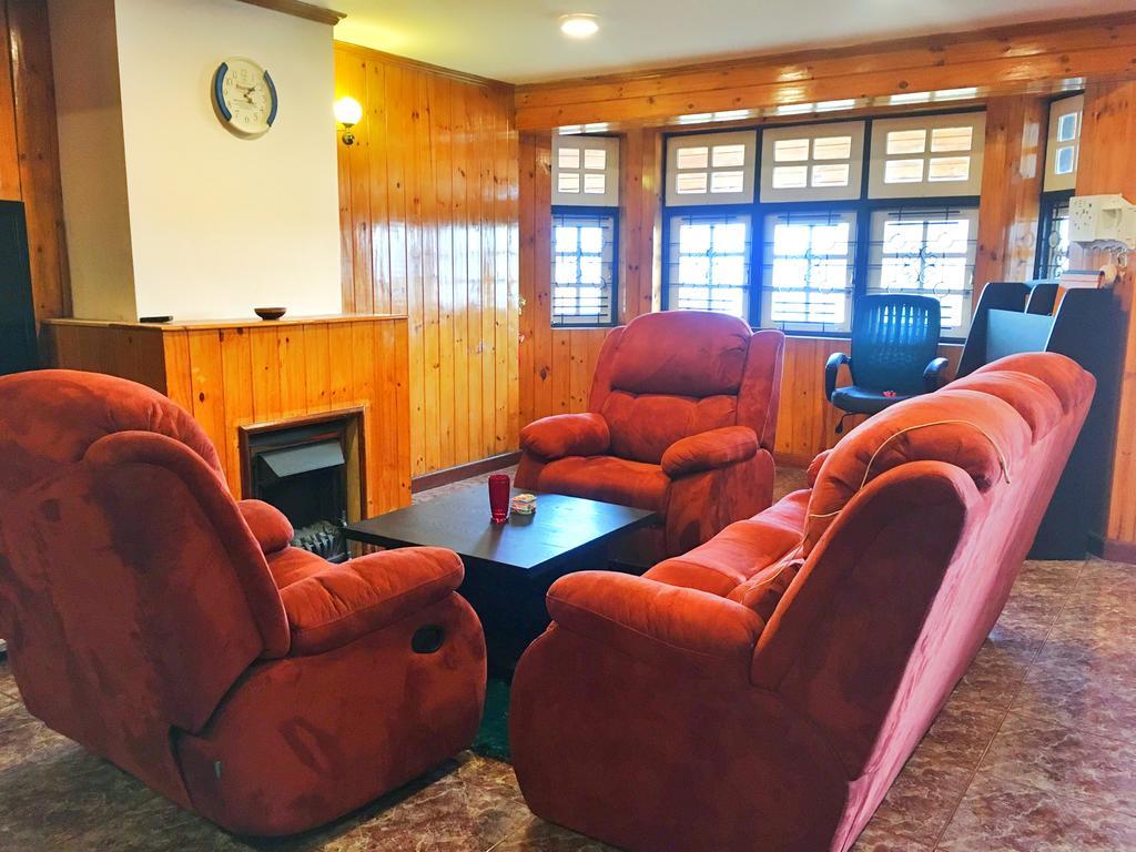 Asteria Villa Guest House نوفارا إيلِيا المظهر الخارجي الصورة