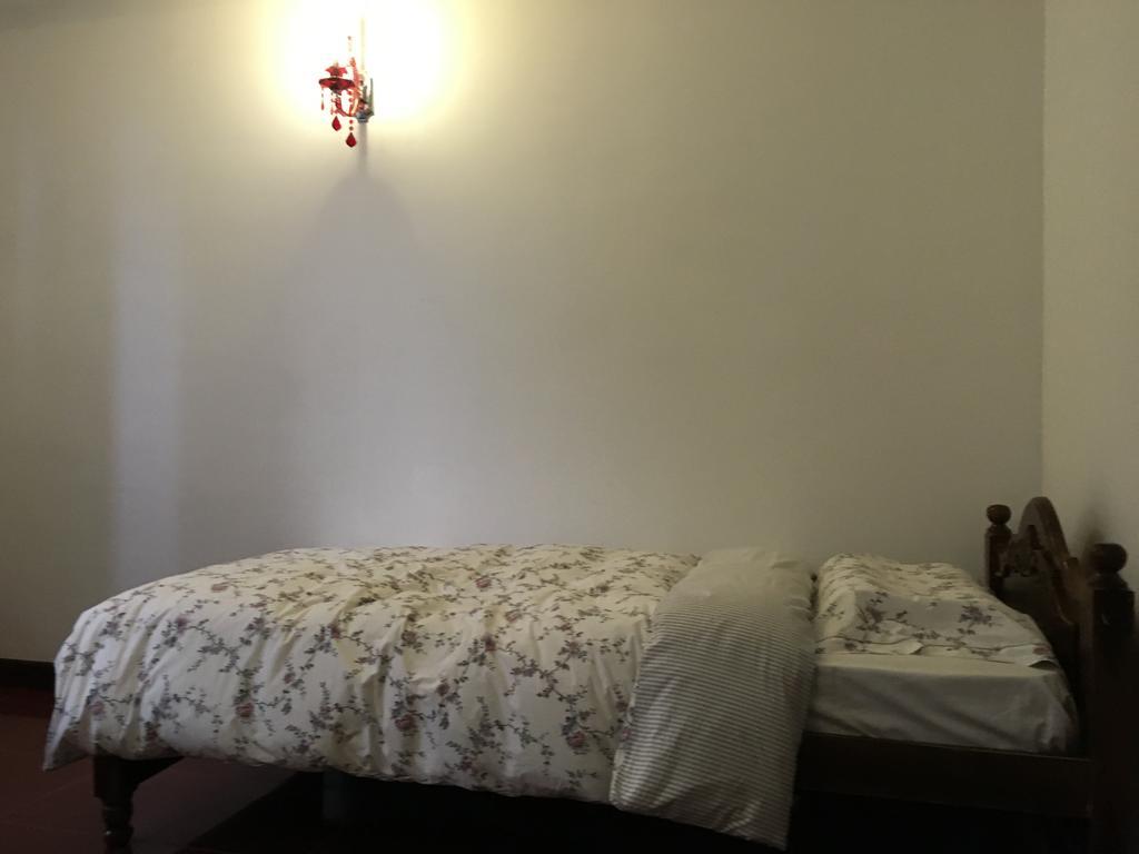 Asteria Villa Guest House نوفارا إيلِيا المظهر الخارجي الصورة